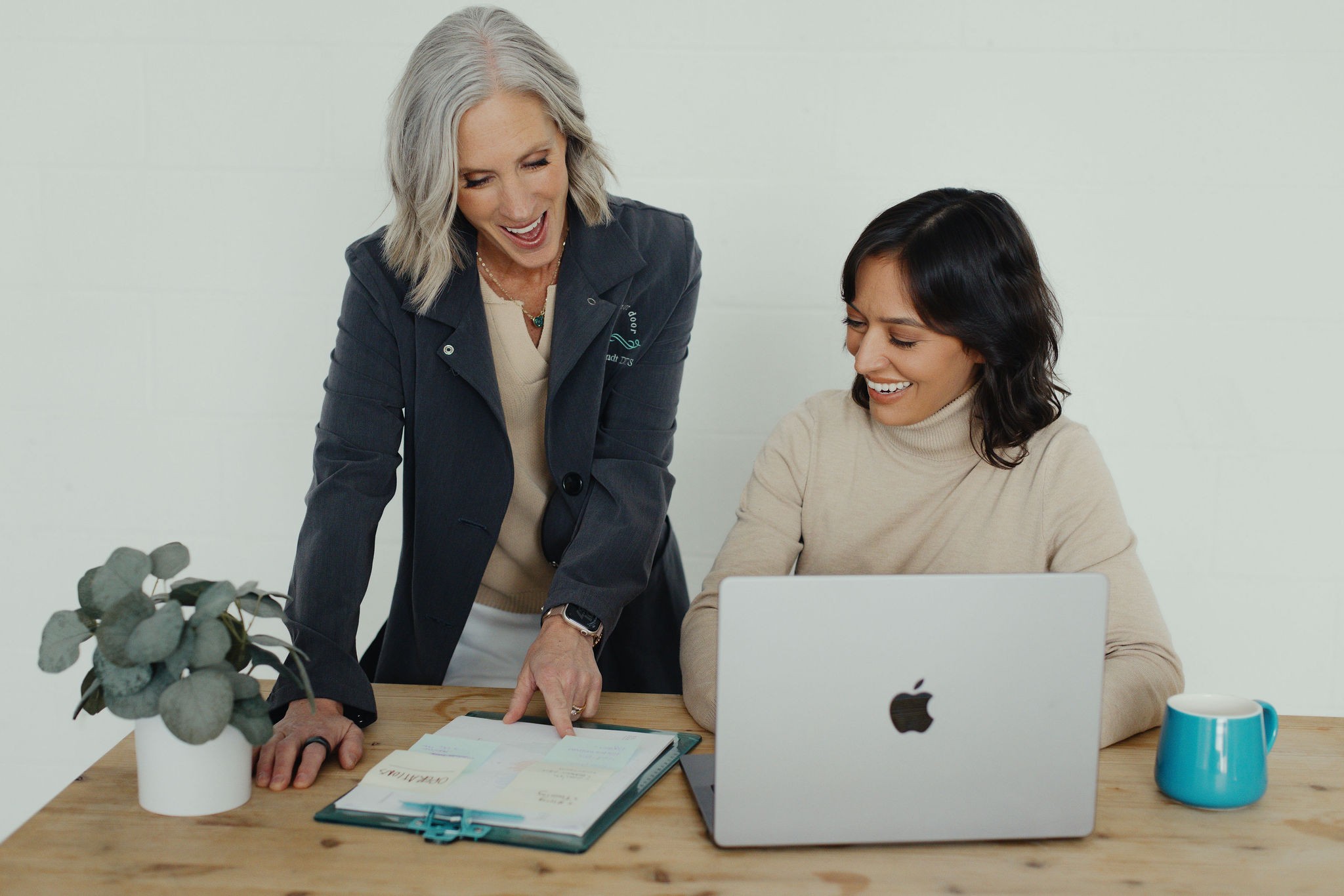 Women’s Confidence Coach Empowering Transformation