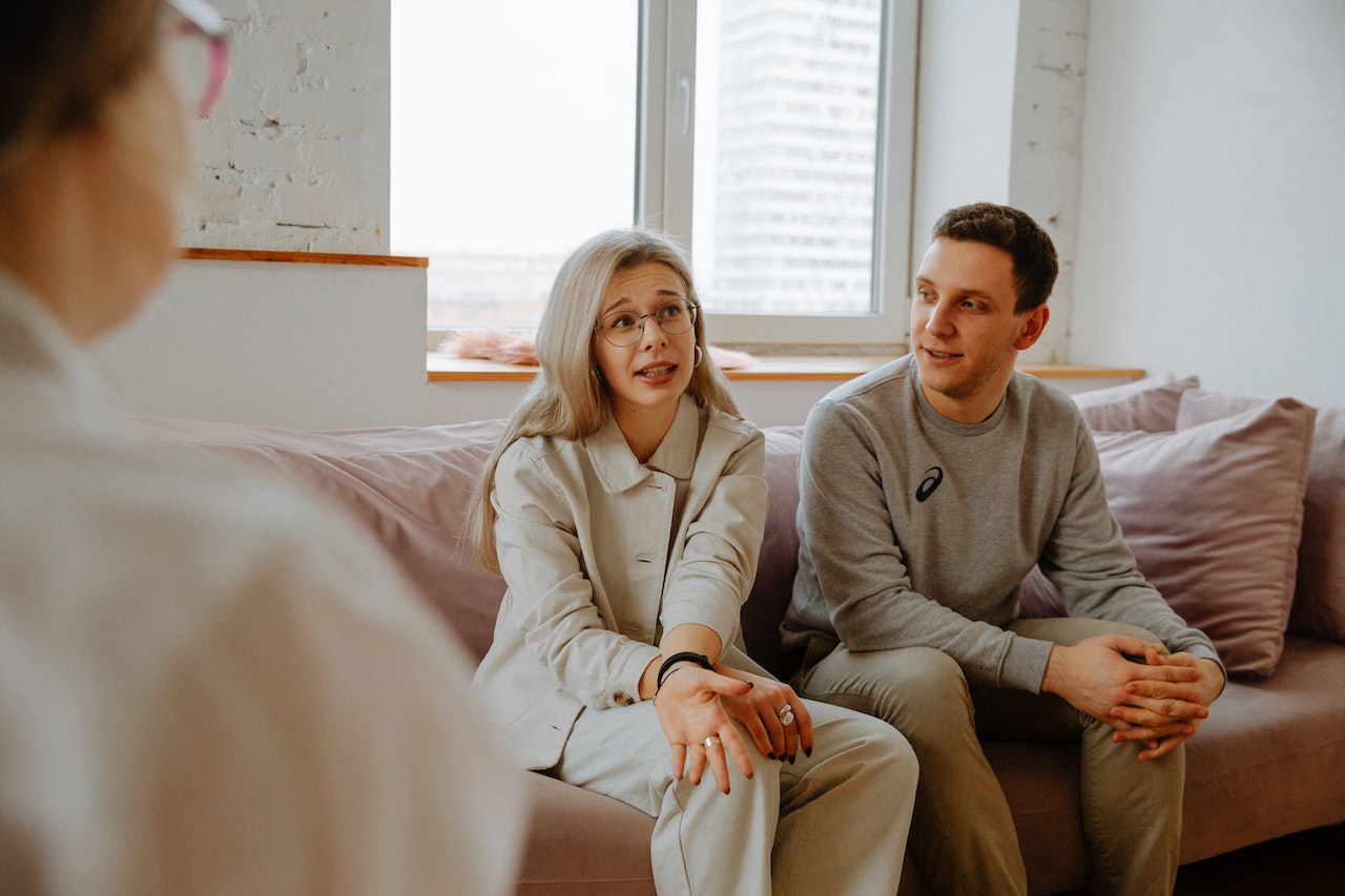 Relationship Coach Course — How to Choose the Right Path to a Fulfilling Coaching Career